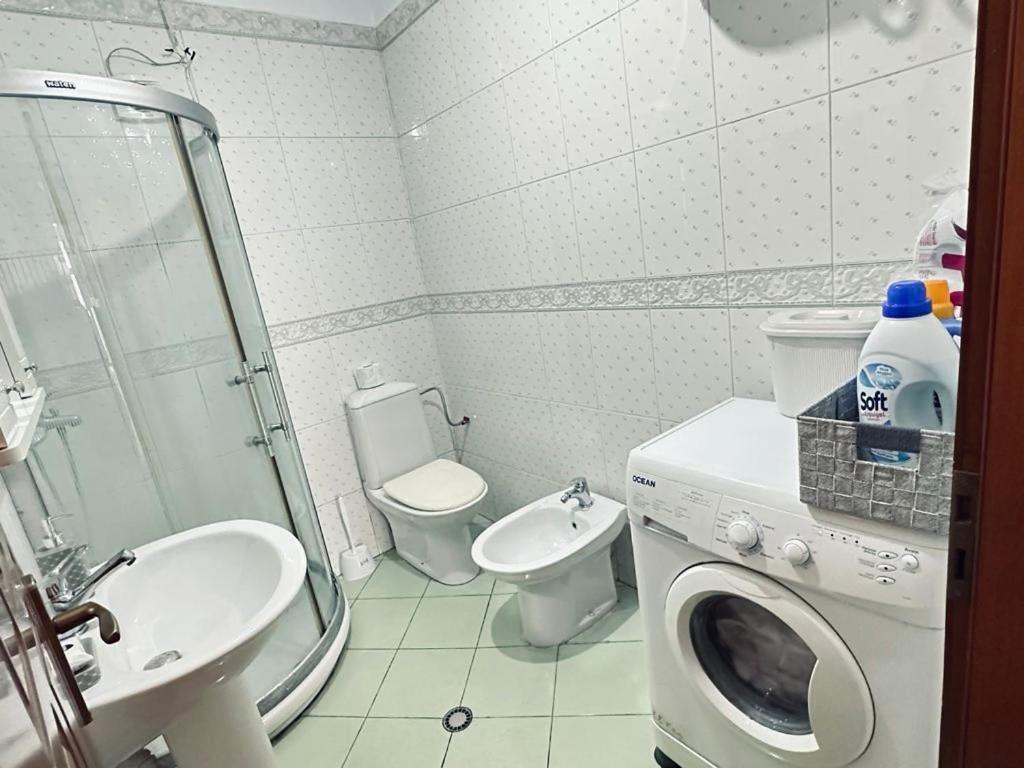 Top Central Apartment Tiranë Luaran gambar